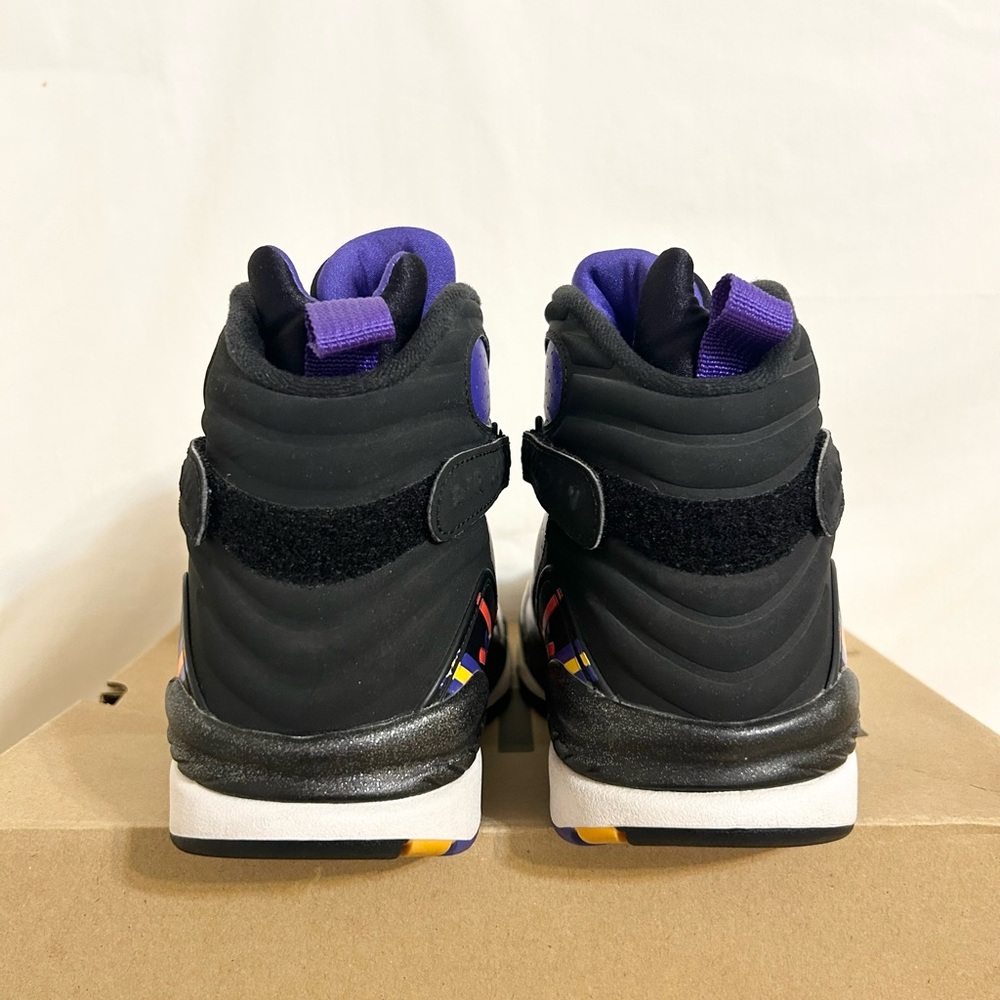 Jordan Retro 8 Three Peat size 8 305381-142 2015 PRE-OWNED - Picture 5 of 10